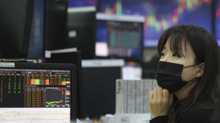 سقوط بازارهای سهام در یک هفته اخیر معادل ۶۹۴ میلیون واحد بیت کوین است!