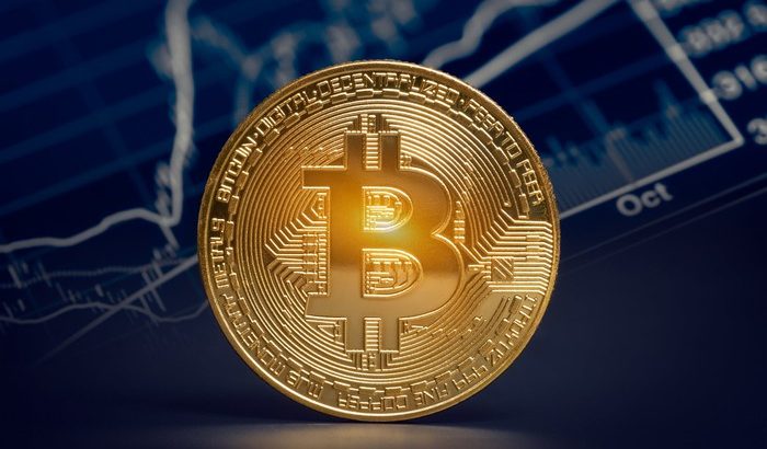 امروز قیمت بیت کوین به ۶,۴۰۰ دلار جهش داشته است!